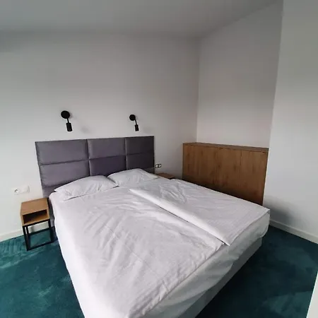 Deluxe Baltin Family Animacje I 2 Baseny W Cenie * ساربينوفو