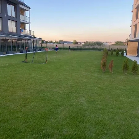 شقة Deluxe Baltin Family Animacje I 2 Baseny W Cenie ساربينوفو