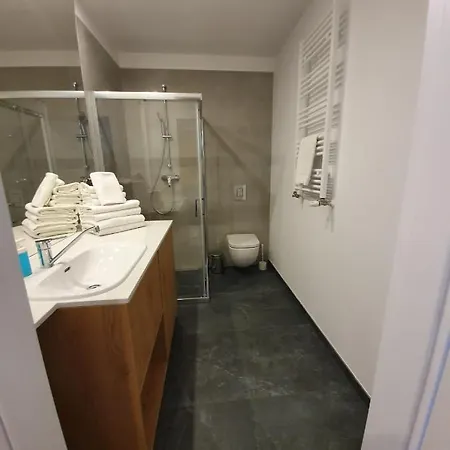 Deluxe Baltin Family Animacje I 2 Baseny W Cenie סרבינובו