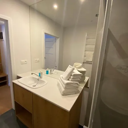 شقة Deluxe Baltin Family Animacje I 2 Baseny W Cenie ساربينوفو