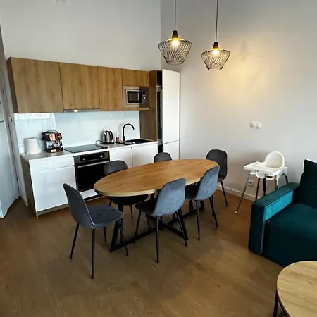 Deluxe Baltin Family Animacje I 2 Baseny W Cenie ساربينوفو