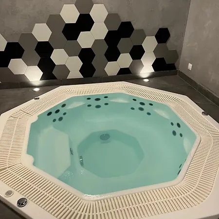 Deluxe Baltin Family Animacje I 2 Baseny W Cenie شقة